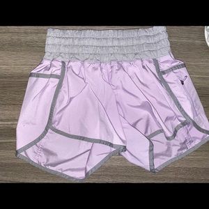 Lululemon tracker shorts